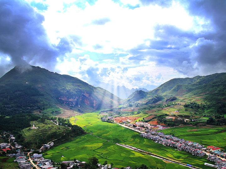 Du lịch Hà Giang Mùa hoa tam giác mạch từ Hà Nội